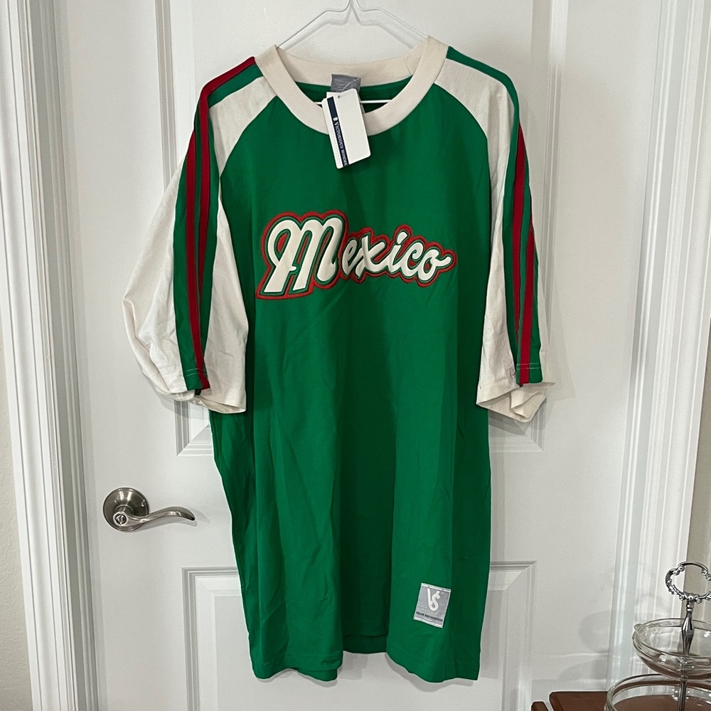 Victorious Urban Underground Green RARE Mexico Embroidered T-Shirt NWT SZ L